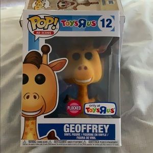 Pop ! Geoffrey, flocked